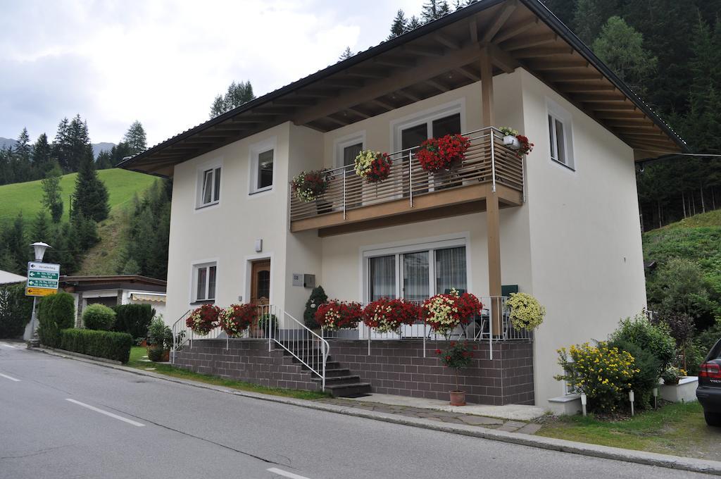 Ferienwohnung Dolomitenheim Außervillgraten Ruang foto